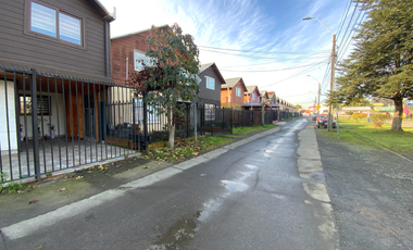 Casa Amplia en Venta, 3D, 2B, Frente a Áreas Verdes y a Pasos de Supermercado, Villa los Sembradores, Labranza