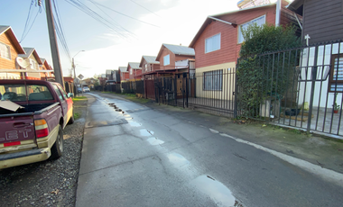 Casa Amplia en Venta, 3D, 2B, Frente a Áreas Verdes y a Pasos de Supermercado, Villa los Sembradores, Labranza