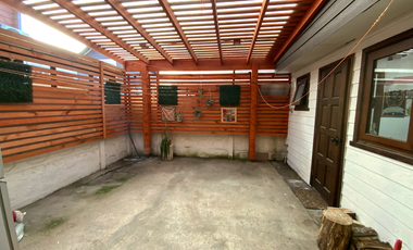 Casa Amplia en Venta, 3D, 2B, Frente a Áreas Verdes y a Pasos de Supermercado, Villa los Sembradores, Labranza