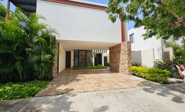 Lote D-7 calle piamonte del condomino Allegra tabalaje catastral 30592