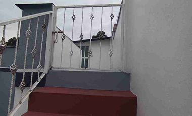 Casa en venta de 3 D, con suite independiente sector puente tres antigua via a Conocoto