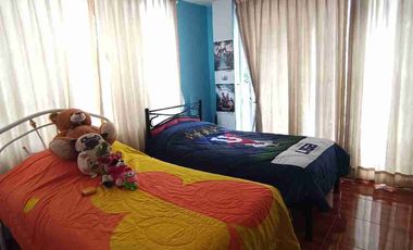 Casa en venta de 3 D, con suite independiente sector puente tres antigua via a Conocoto