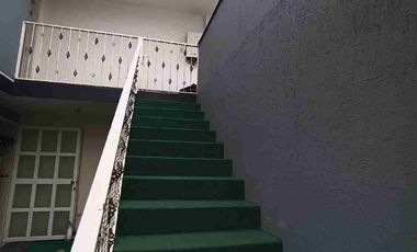 Casa en venta de 3 D, con suite independiente sector puente tres antigua via a Conocoto