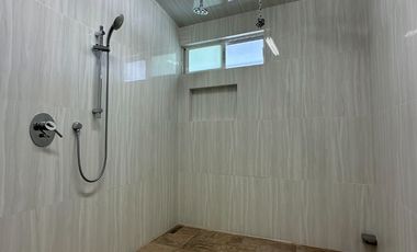 Casa remodelada de 1 piso en Villas del Mesón