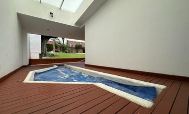 Casa remodelada de 1 piso en Villas del Mesón