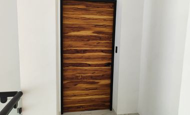 Se vende preciosa casa, sola, nueva,  de 3 recámaras con alberca, en el Fraccionamiento Las Fincas, en Jiutepec, Mor.