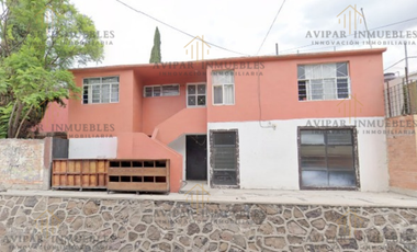 CASA EN VENTA EN QUERETARO, SATELITE SECC. ANDADORES. (ATG092)