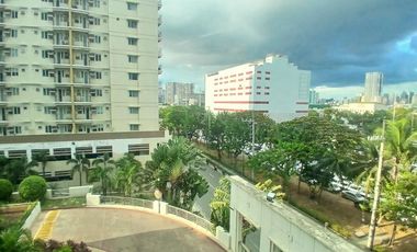 RUSH! BAY GARDENS ANCHOR BAY TOWER:  Macapagal Blvd, Pasay: