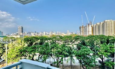 SACRIFICE SALE! RUSH! 3BR in BAY GARDENS, Macapagal, near MOA, Pasay, 108 sqm, 2 parking, P11.8M only!