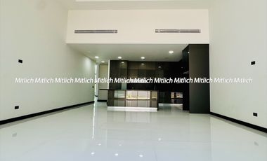 CASA EN VENTA RECAMARA EN PLANTA BAJA Y ALBERCA BOSQUES DE SAN FRANCISCO