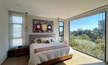 CASA EN VENTA Y/O EN RENTA MODERNA CON TERRAZA, VISTA ESPECTACULAR Y SEGURIDAD