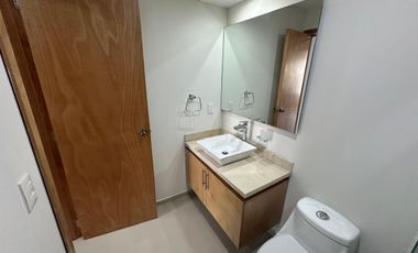 Soare II Casa NUEVA en RENTA Coto con Alberca