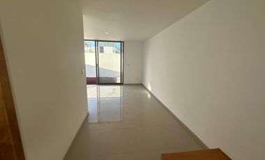 Soare II Casa NUEVA en RENTA Coto con Alberca