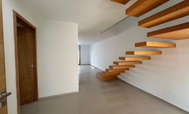 Soare II Casa NUEVA en RENTA Coto con Alberca