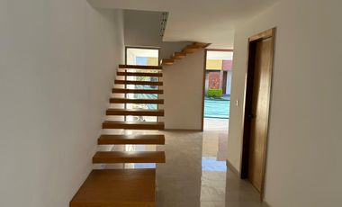 Soare II Casa NUEVA en RENTA Coto con Alberca