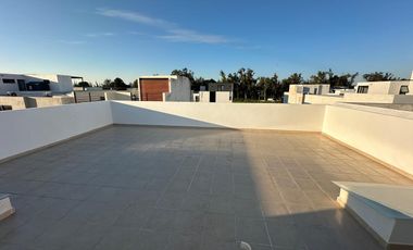 Soare II Casa NUEVA en RENTA Coto con Alberca