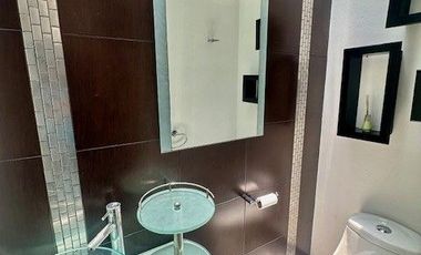 CASA EN RENTA 999 - LOMAS 1