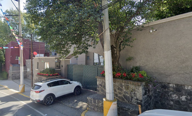 Casa en venta en Santa Teresa, La Magdalena Contreras en excelente precio ¡Compra directa con el Banco, no se aceptan créditos!