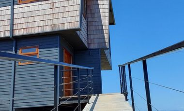 Se vende amplia casa nueva a sólo 5 km de Frutillar