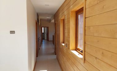 Se vende amplia casa nueva a sólo 5 km de Frutillar