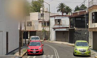 Casa en venta en Colonia Periodista, Benito Juárez CDMX precio de oportunidad, ¡Compra directamente con el Banco, no se aceptan créditos!