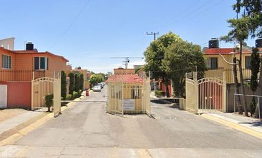 Haz Que Tu Dinero Trabaje Para Ti Hoy !! Venta de Hermosa Casa Col.Ex Hacienda de San Miguel, Cuautitlan Izcalli