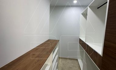 HERMOSA CASA NUEVA EN PARQUES VALLARTA