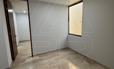 HERMOSA CASA NUEVA EN PARQUES VALLARTA