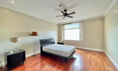 ONE ROXAS TRIANGLE: 3BR FOR SALE, Forbes unit, 313 sqm, with balcony, 3 parking, P132M