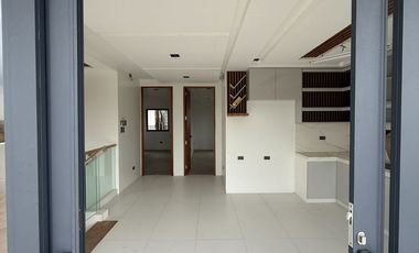 3 Storey Home with Breathtaking Top-Floor View in Quezon City