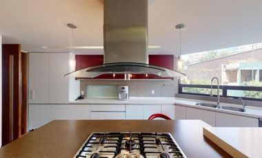 Departamento en Bosques de las Lomas en La Jolla