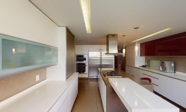 Departamento en Bosques de las Lomas en La Jolla