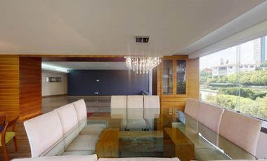 Departamento en Bosques de las Lomas en La Jolla