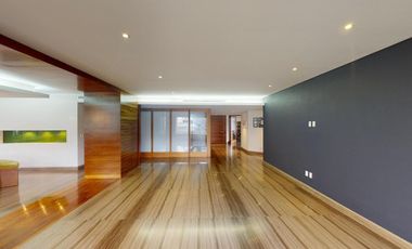 Departamento en Bosques de las Lomas en La Jolla