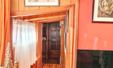 SE VENDE AMPLIA CASA EN SECTOR SAGRADOS CORAZONES / VILLA MAITEN