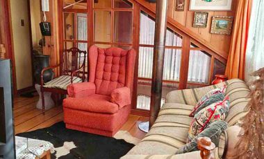 SE VENDE AMPLIA CASA EN SECTOR SAGRADOS CORAZONES / VILLA MAITEN