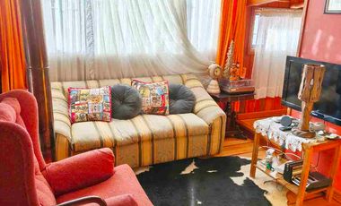SE VENDE AMPLIA CASA EN SECTOR SAGRADOS CORAZONES / VILLA MAITEN