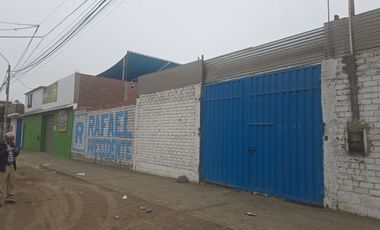 OCASION TERRENO FRENTE A PARQUE, DOS FRENTES