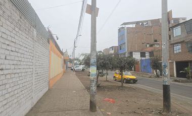 OCASION TERRENO FRENTE A PARQUE, DOS FRENTES