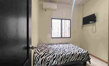 En venta Casa Amplia de 4 DORMITORIOS, Orquídeas