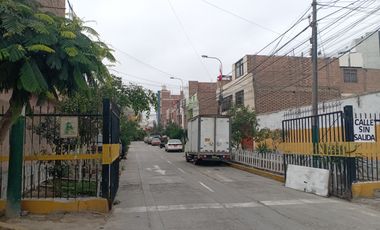 VENDO TERRENO, 487.25 M2, EN ESQUINA, ZONIFICACION CZ – RDA, 12 PISOS