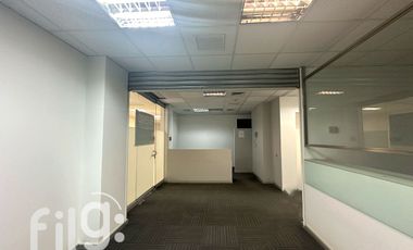 Arriendo Oficina de Alta Gama en Zona Financiera, Sector Empresarial
