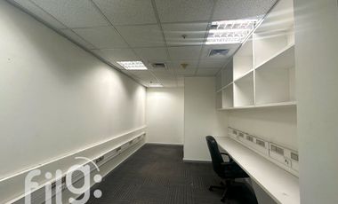 Arriendo Oficina de Alta Gama en Zona Financiera, Sector Empresarial