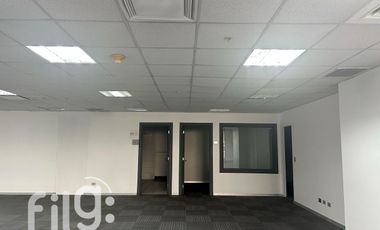 Arriendo Oficina de Alta Gama en Zona Financiera, Sector Empresarial