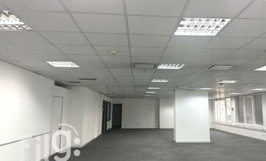 Arriendo Oficina de Alta Gama en Zona Financiera, Sector Empresarial
