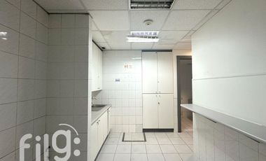 Arriendo Oficina de Alta Gama en Zona Financiera, Sector Empresarial