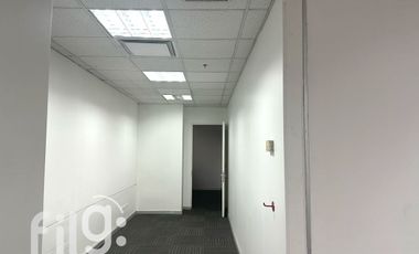 Arriendo Oficina de Alta Gama en Zona Financiera, Sector Empresarial