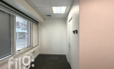 Arriendo Oficina de Alta Gama en Zona Financiera, Sector Empresarial