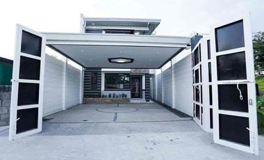 4-Bedroom House and Lot with Pool ideal for Staycation Income Generated