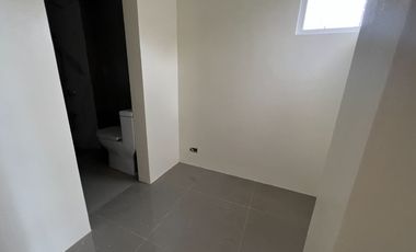 RFO 2-Storey SA House and Lot w/ 5 Bedrooms w/ Attic Located in Ampid 1 San Mateo Rizal-JV2